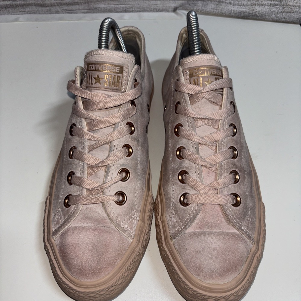 Converse Women's 6.5 CTAS OX Bisque Blush Rose Gold 158411C Suede - Picture 4 of 11